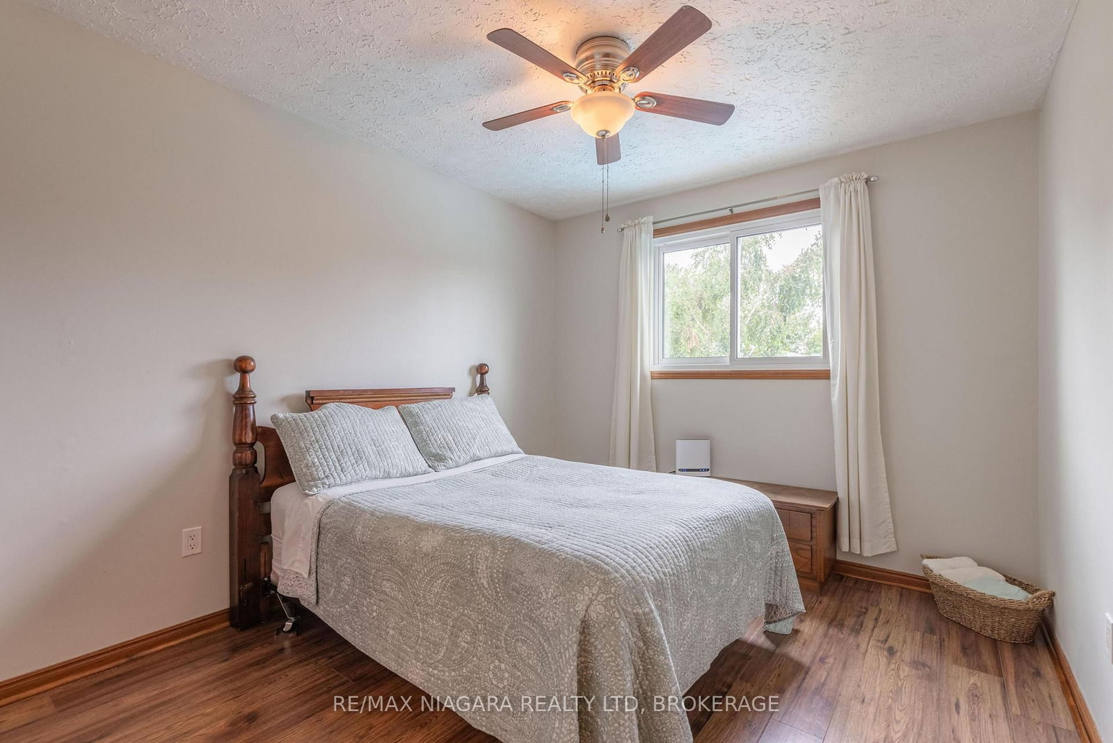 7851 Chorozy Street • Niagara Falls, ON photo 14