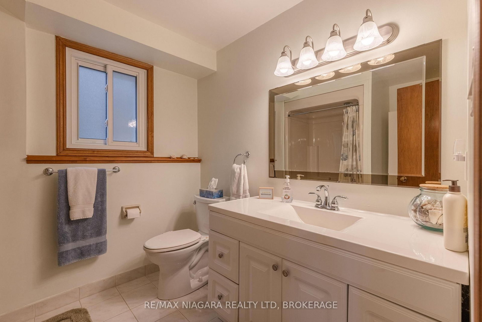 7851 Chorozy Street • Niagara Falls, ON photo 26
