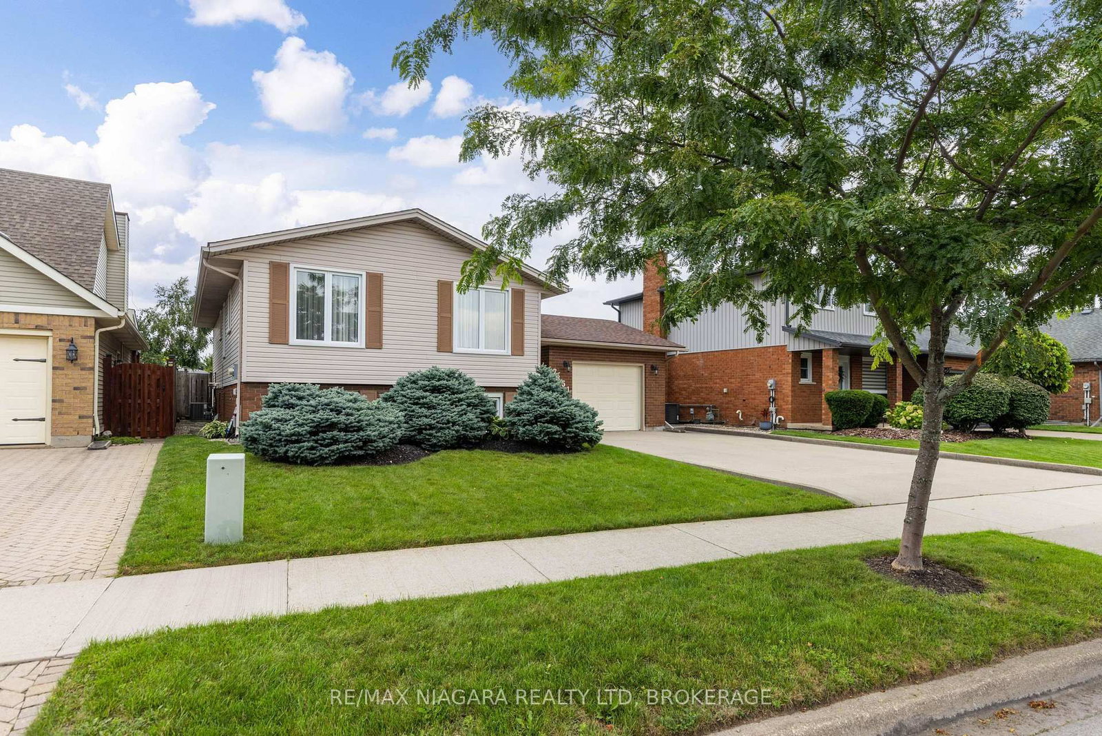 7851 Chorozy Street • Niagara Falls, ON photo 35