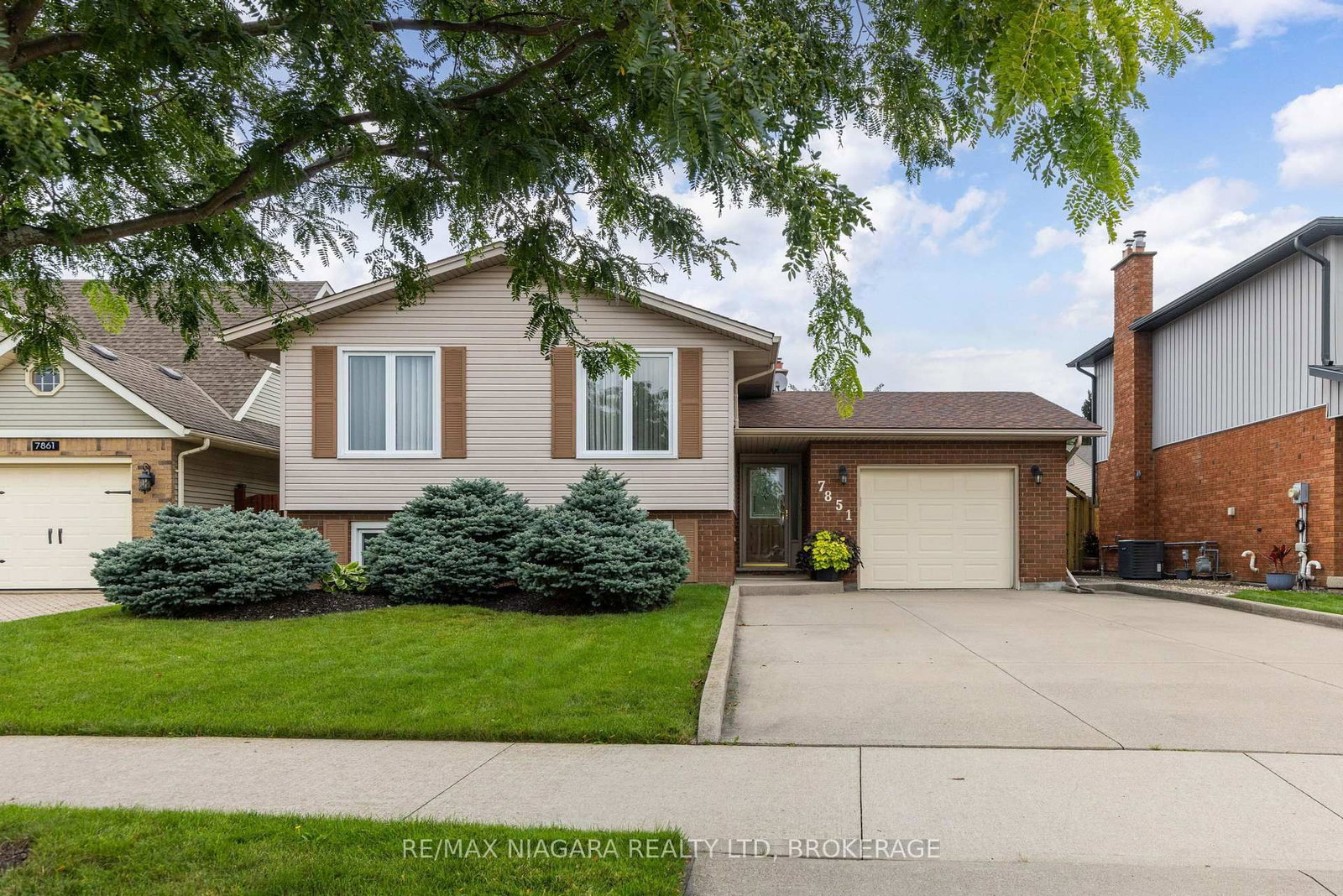 7851 Chorozy Street • Niagara Falls, ON photo 36
