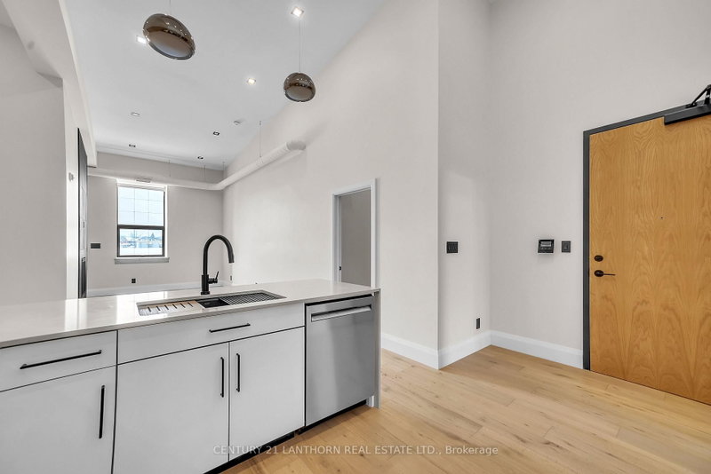 Unit # 1 - 38 Front Street