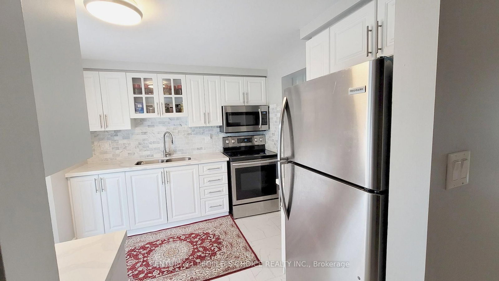 620 Settlersfield Court • #B • Waterloo, ON photo 12