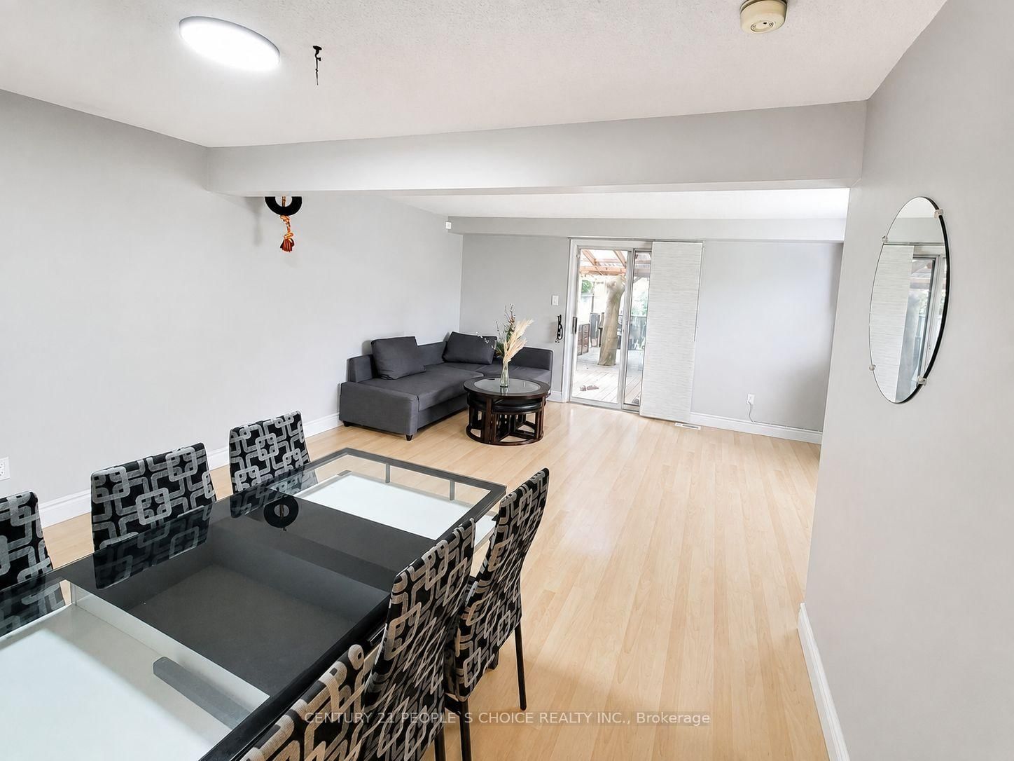 620 Settlersfield Court • #B • Waterloo, ON photo 16