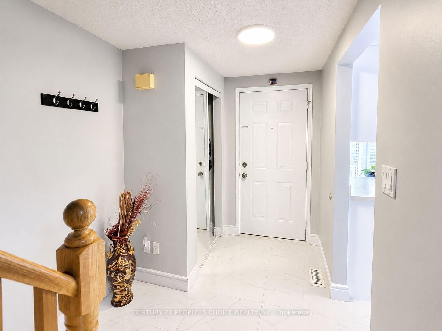 620 Settlersfield Court • #B • Waterloo, ON photo 20