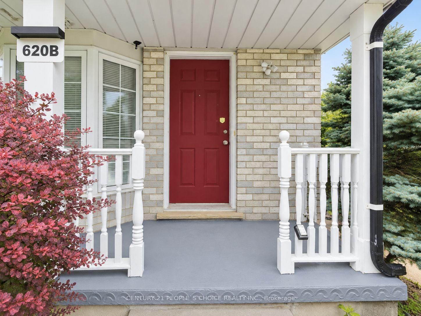 620 Settlersfield Court • #B • Waterloo, ON photo 3