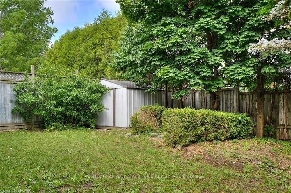 620 Settlersfield Court • #B • Waterloo, ON photo 41