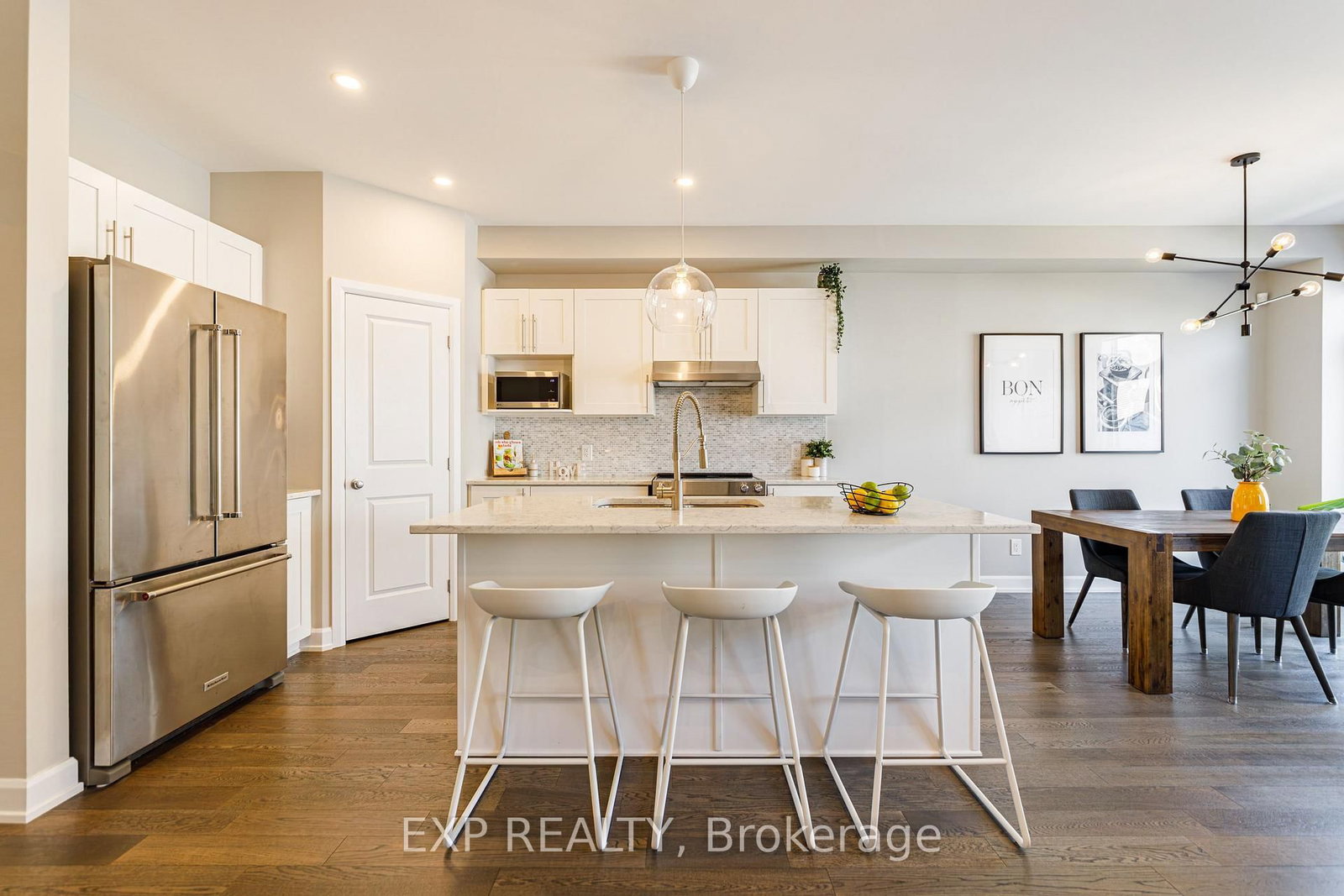 17 Allan Moore Place • Stittsville, ON photo 14