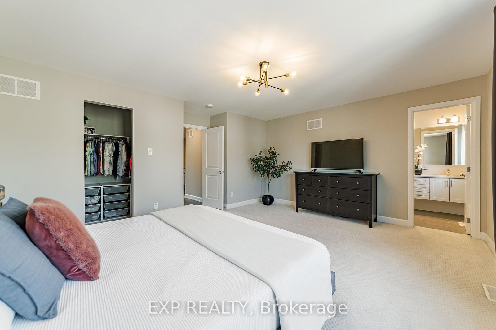 17 Allan Moore Place • Stittsville, ON photo 28