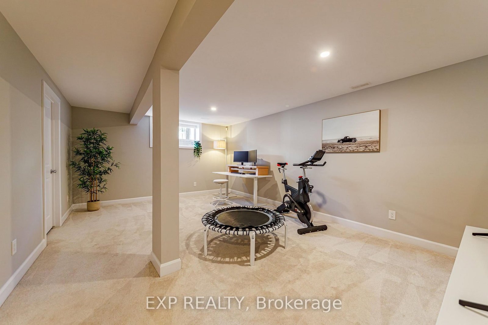 17 Allan Moore Place • Stittsville, ON photo 32