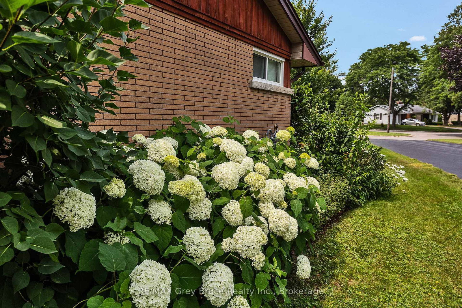 336 6th Avenue E • Owen Sound, ON photo 17