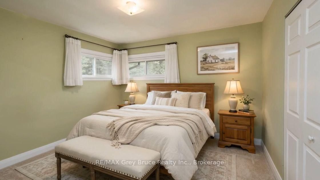 336 6th Avenue E • Owen Sound, ON photo 33