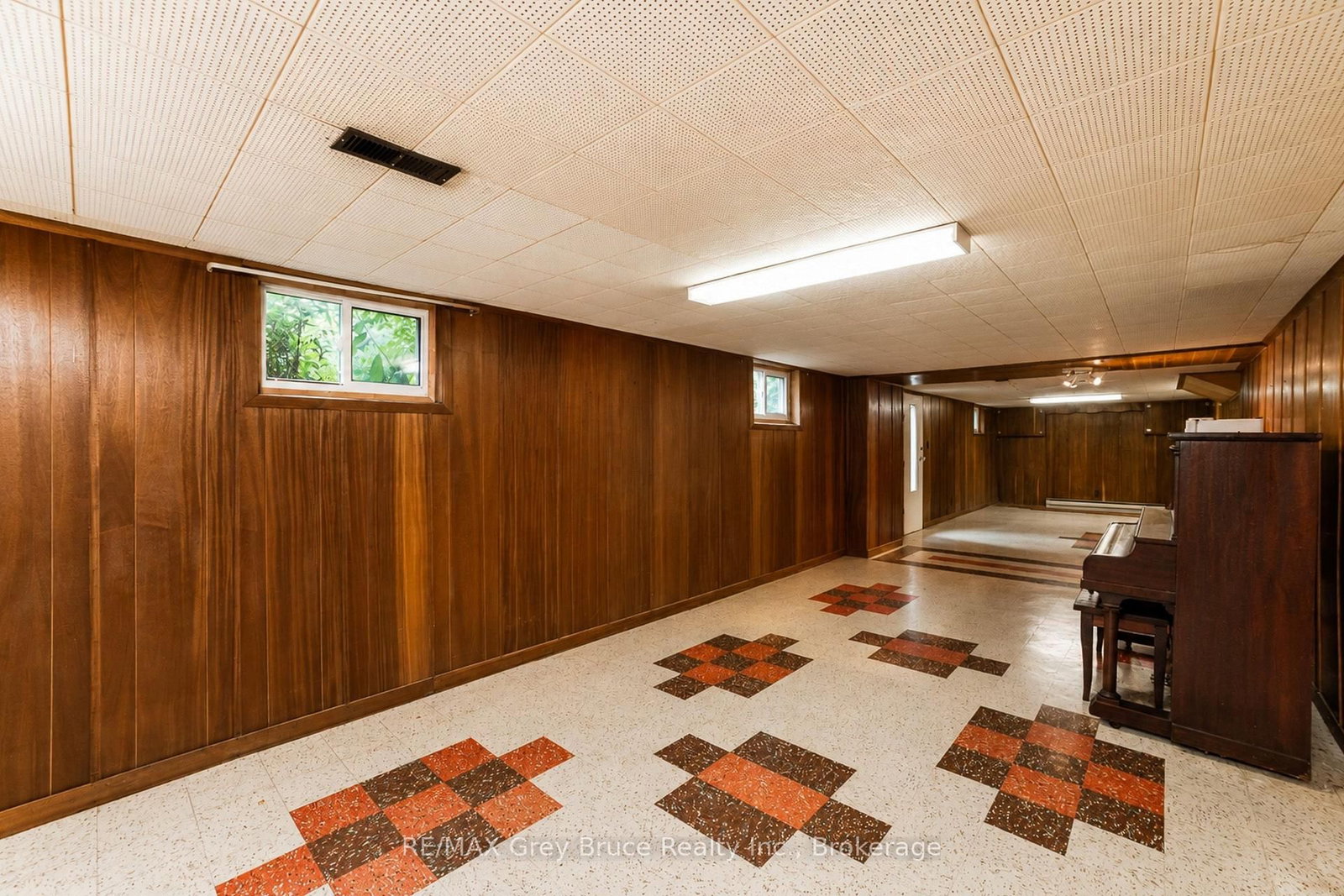 336 6th Avenue E • Owen Sound, ON photo 41