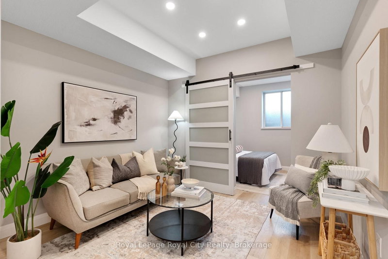 B2 - 105 Bagot Street