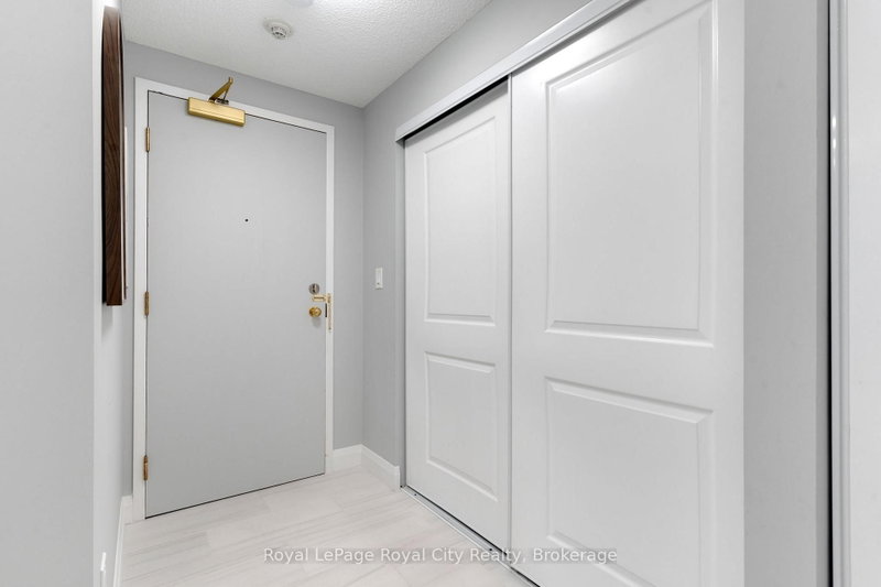 B2 - 105 Bagot Street