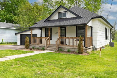 209 Victoria Street • Ingersoll, ON photo 2