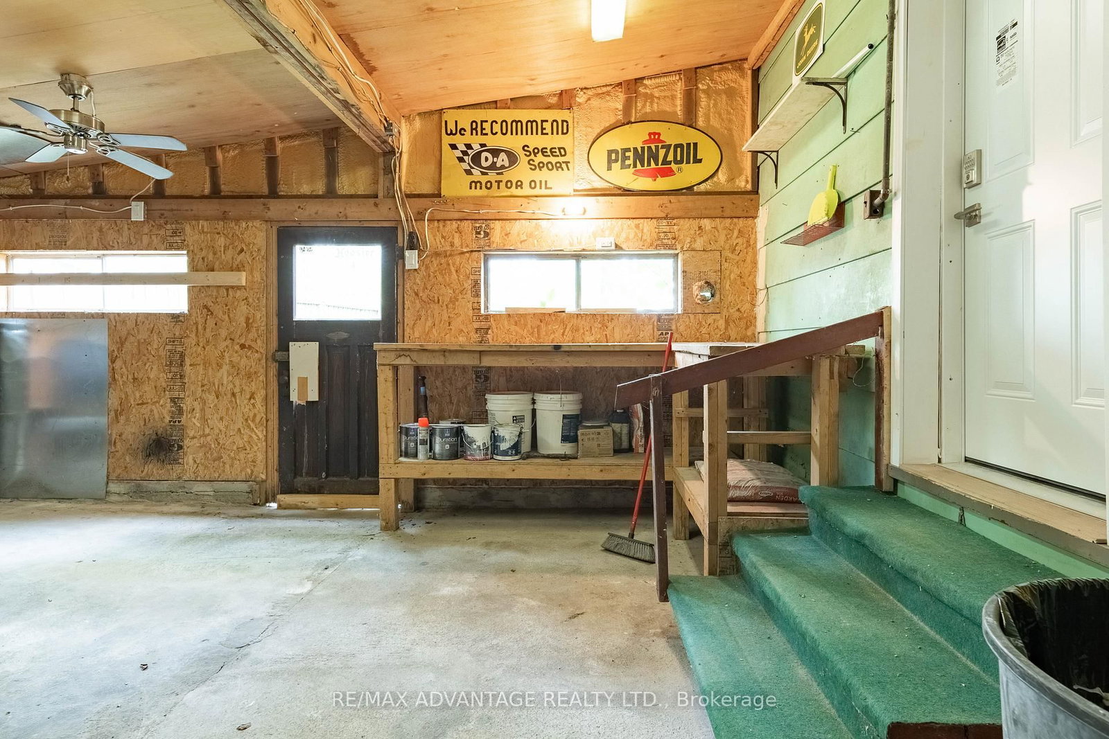 209 Victoria Street • Ingersoll, ON photo 32