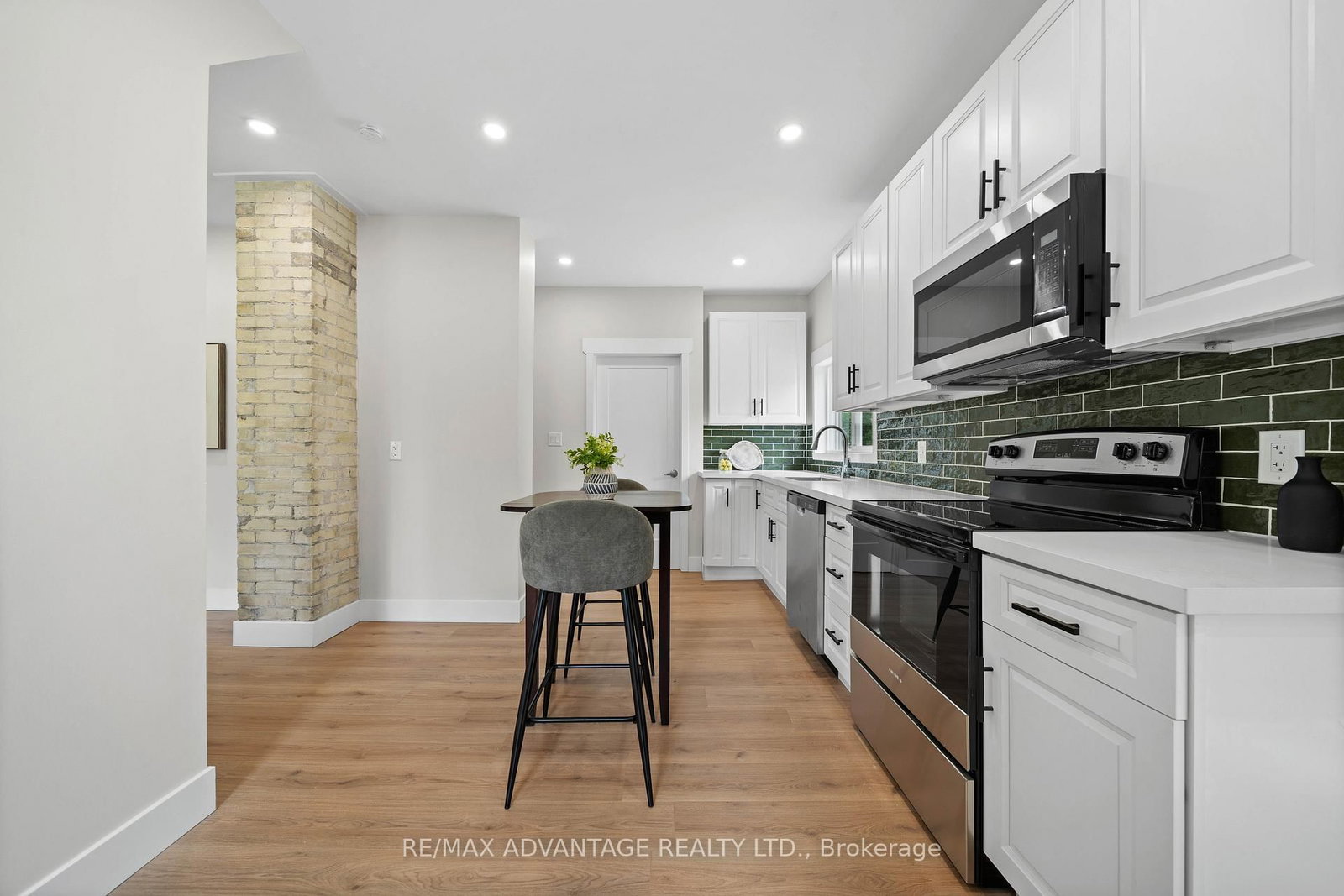 209 Victoria Street • Ingersoll, ON photo 8