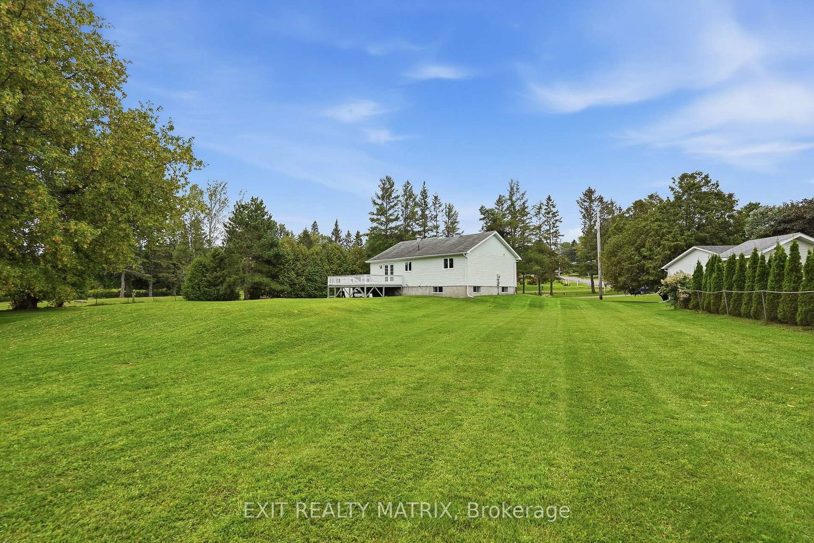 33 Frost Avenue • Hawkesbury, ON photo 25