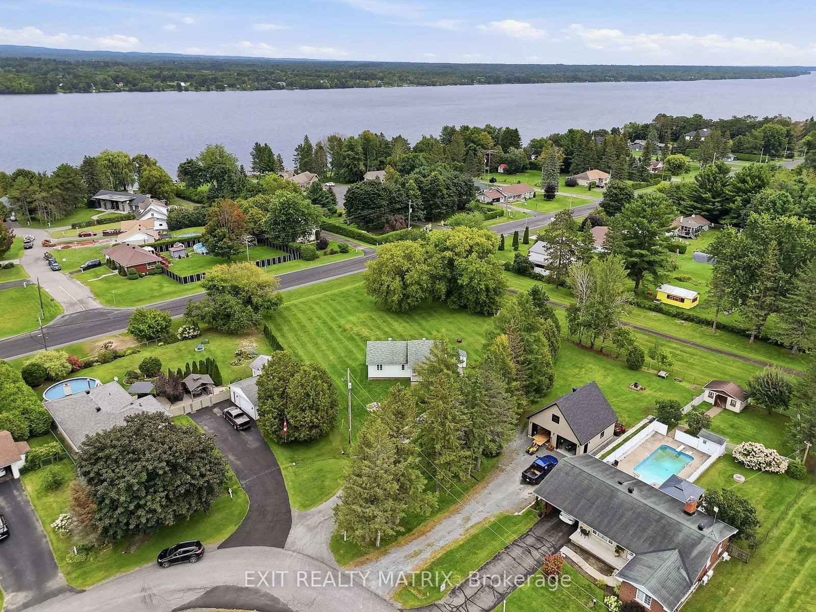 33 Frost Avenue • Hawkesbury, ON photo 30