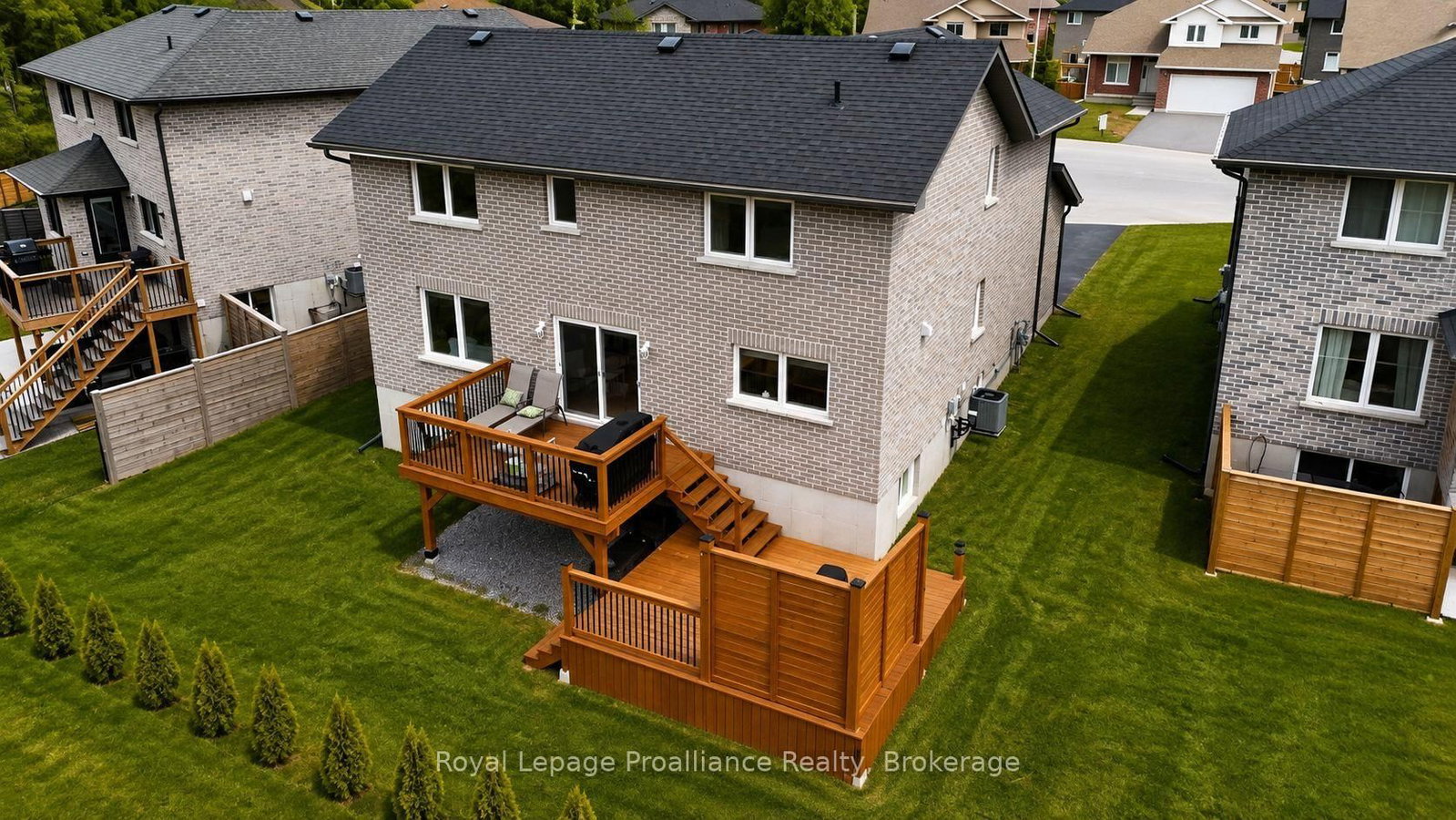 55 Lanark Drive • Belleville, ON photo 34