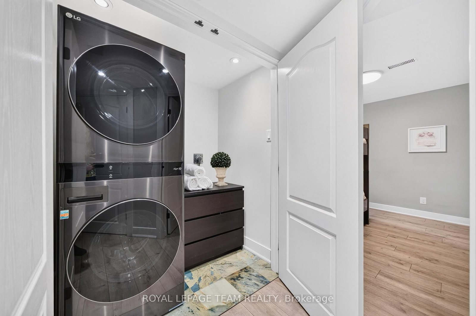 105 Brae Crescent • Ottawa, ON photo 34