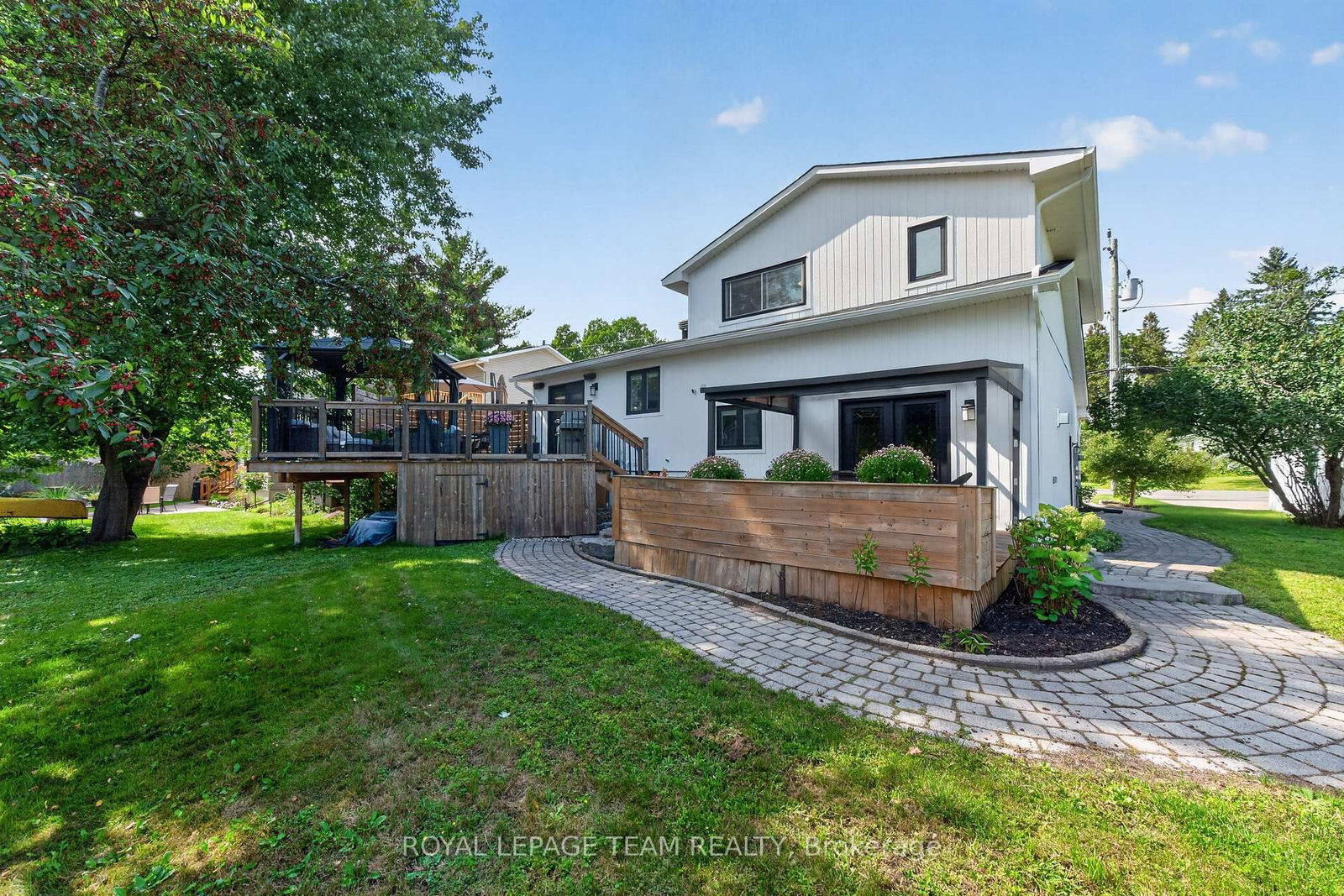 105 Brae Crescent • Ottawa, ON photo 36