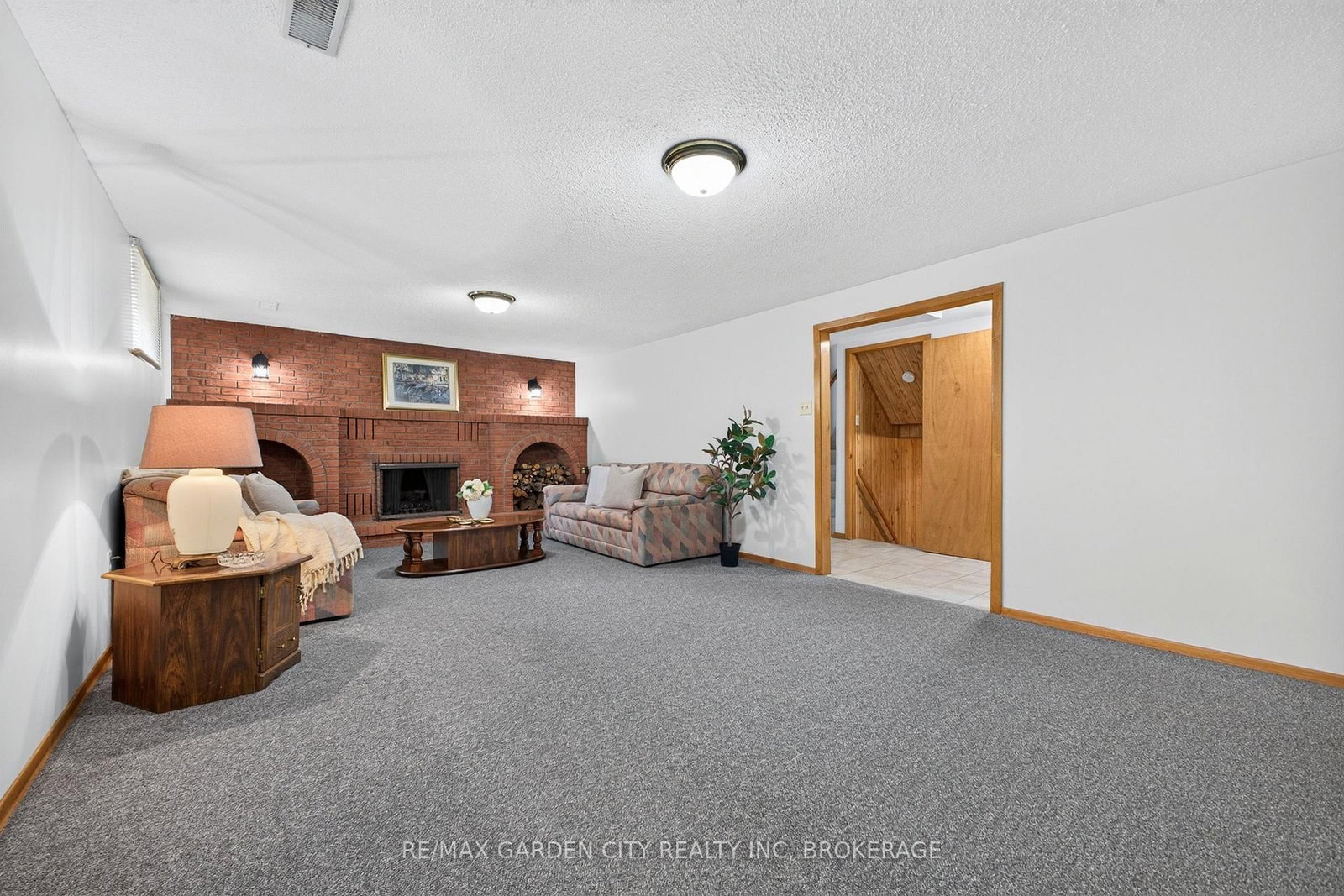 145 Adis Avenue • Hamilton, ON photo 29