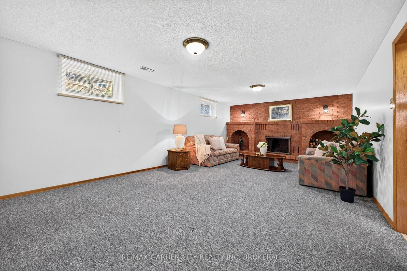 145 Adis Avenue • Hamilton, ON photo 30