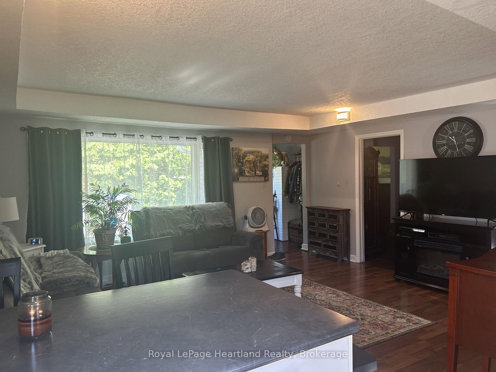 90 Mary Street • North Huron, ON photo 5