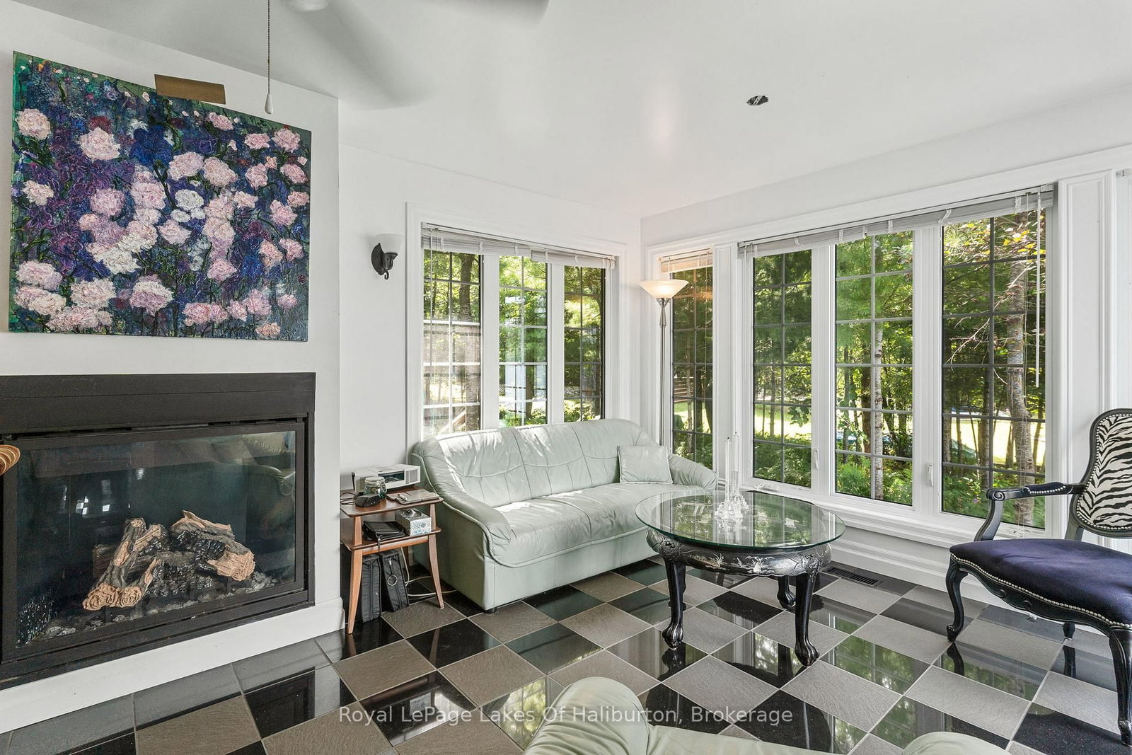 1049 Ninatigo Lane • Algonquin Highlands, ON photo 15