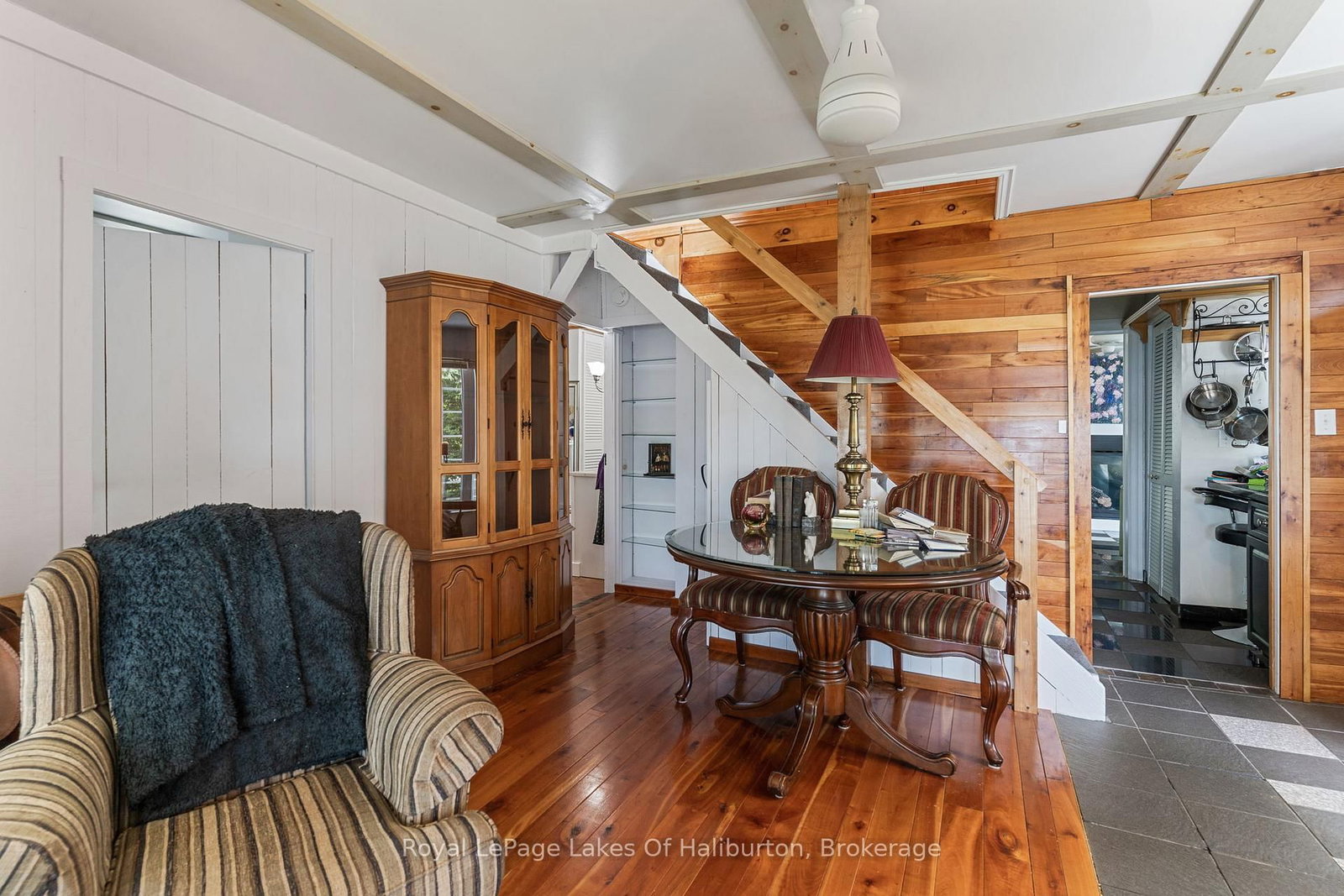 1049 Ninatigo Lane • Algonquin Highlands, ON photo 22