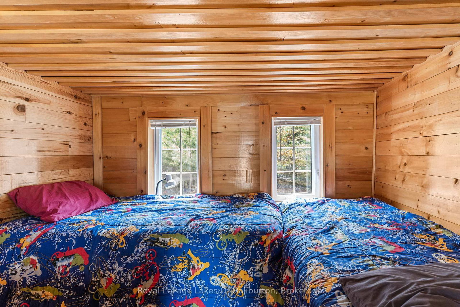 1049 Ninatigo Lane • Algonquin Highlands, ON photo 30