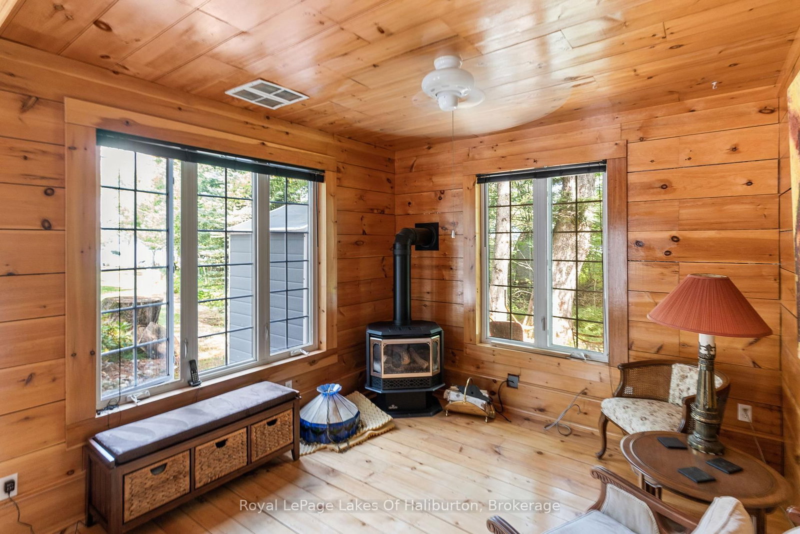 1049 Ninatigo Lane • Algonquin Highlands, ON photo 34