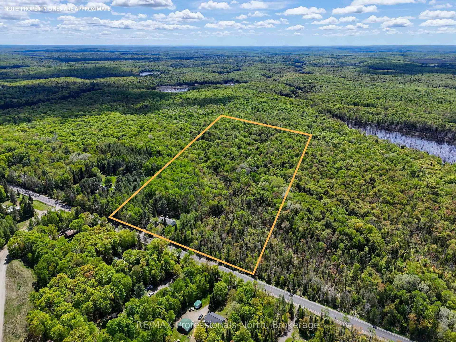 2593 Brunel Road • Huntsville, ON photo 16