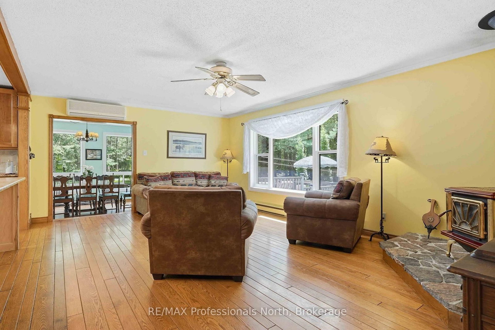 2593 Brunel Road • Huntsville, ON photo 23