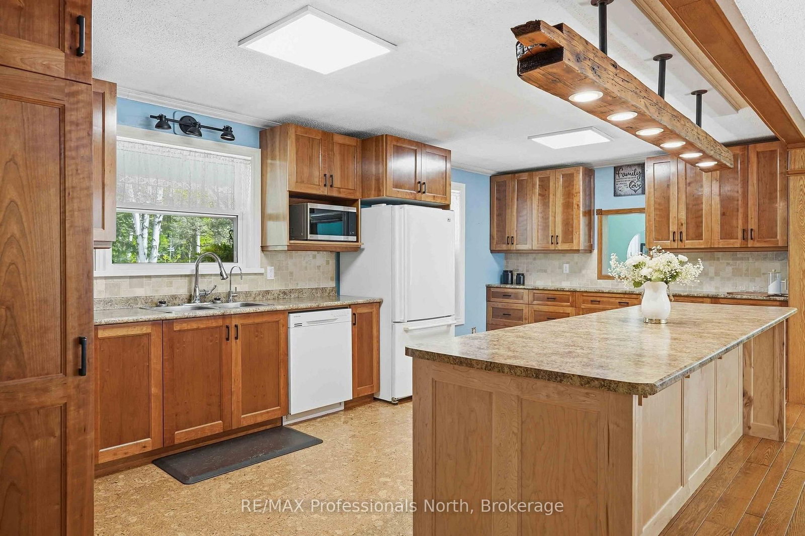 2593 Brunel Road • Huntsville, ON photo 29