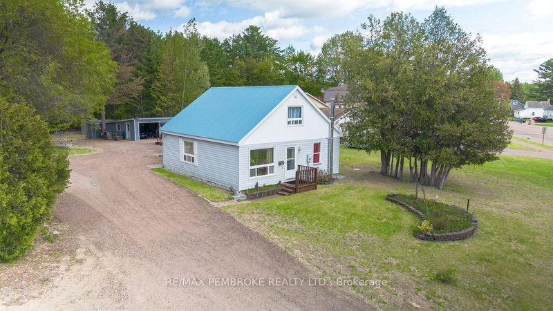 2185 Petawawa Boulevard