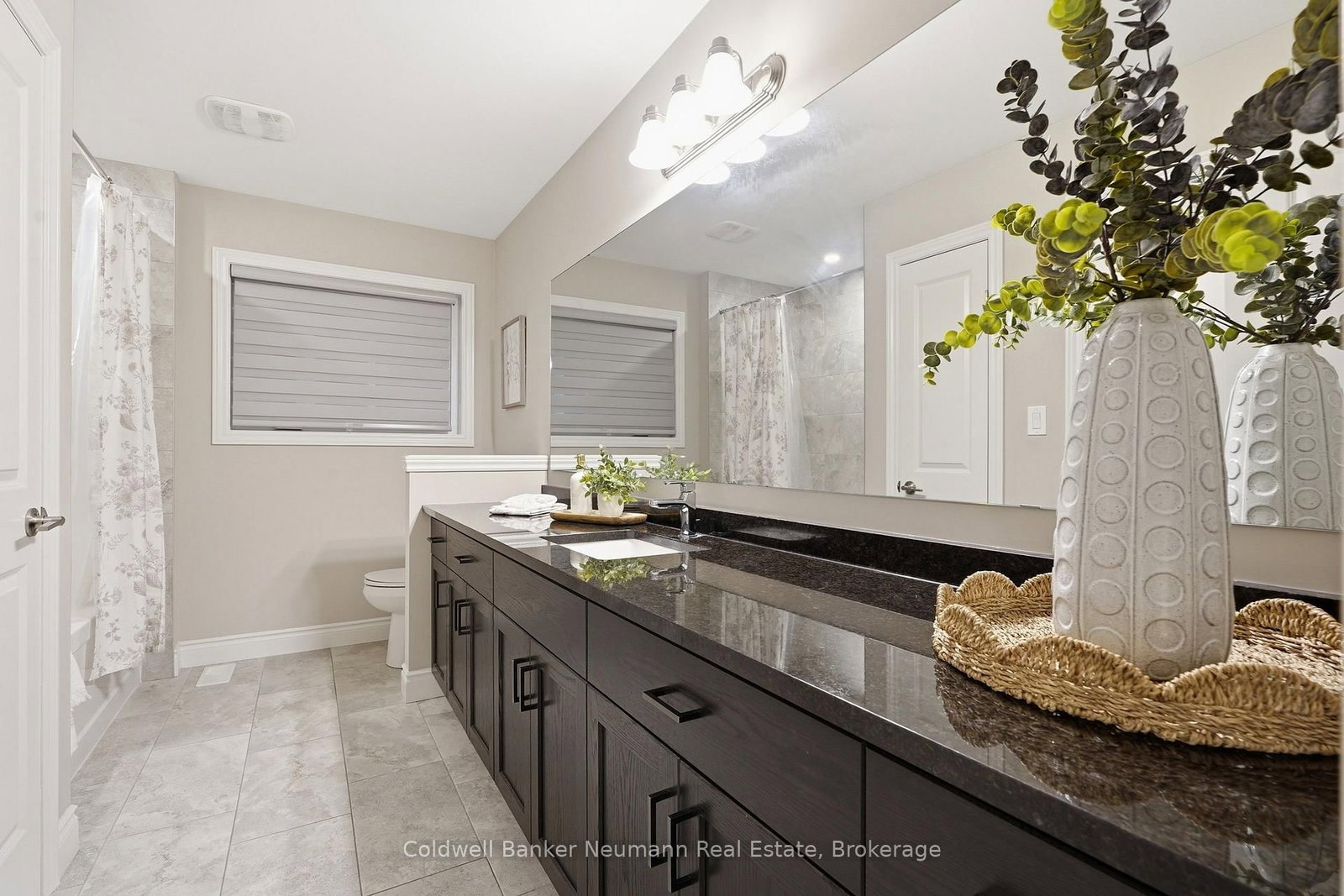 162 HARRISON Street • Centre Wellington, ON photo 31