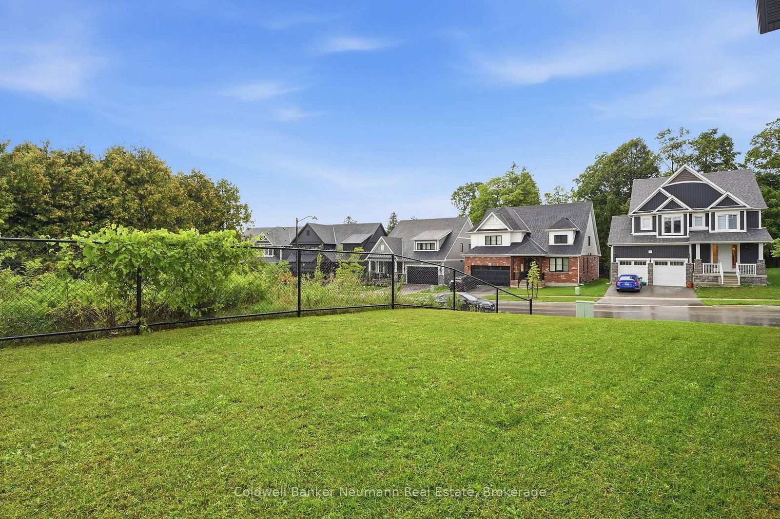 162 HARRISON Street • Centre Wellington, ON photo 41