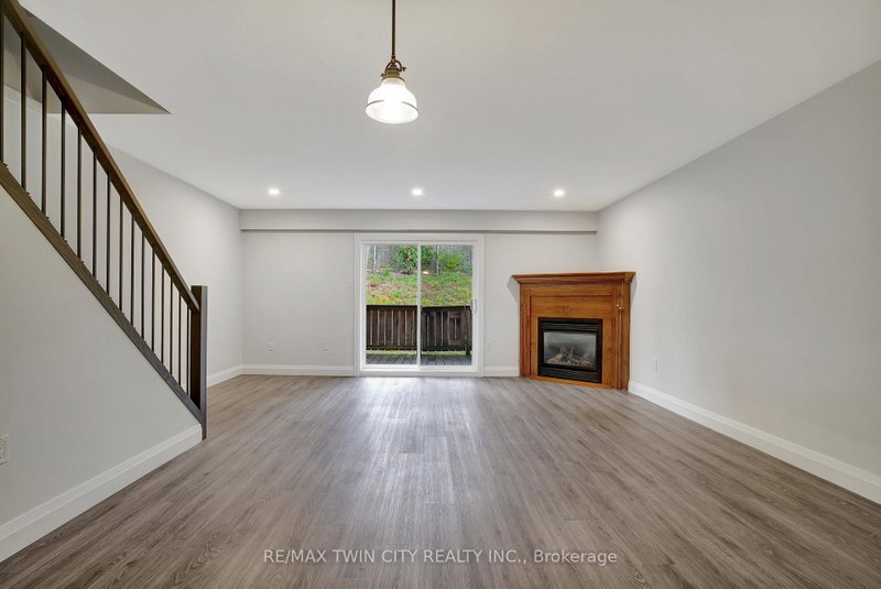 25 - 162 Jansen Avenue