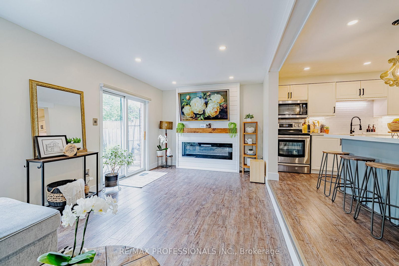 178 Kovac Road • Cambridge, ON photo 14