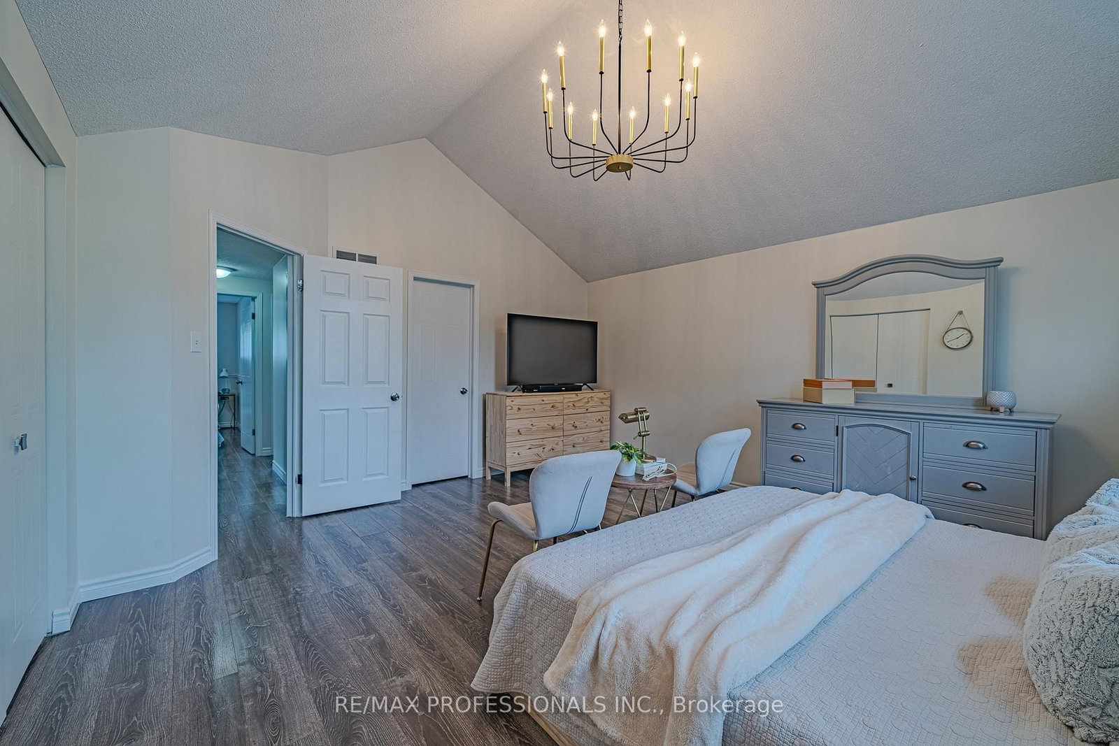 178 Kovac Road • Cambridge, ON photo 19