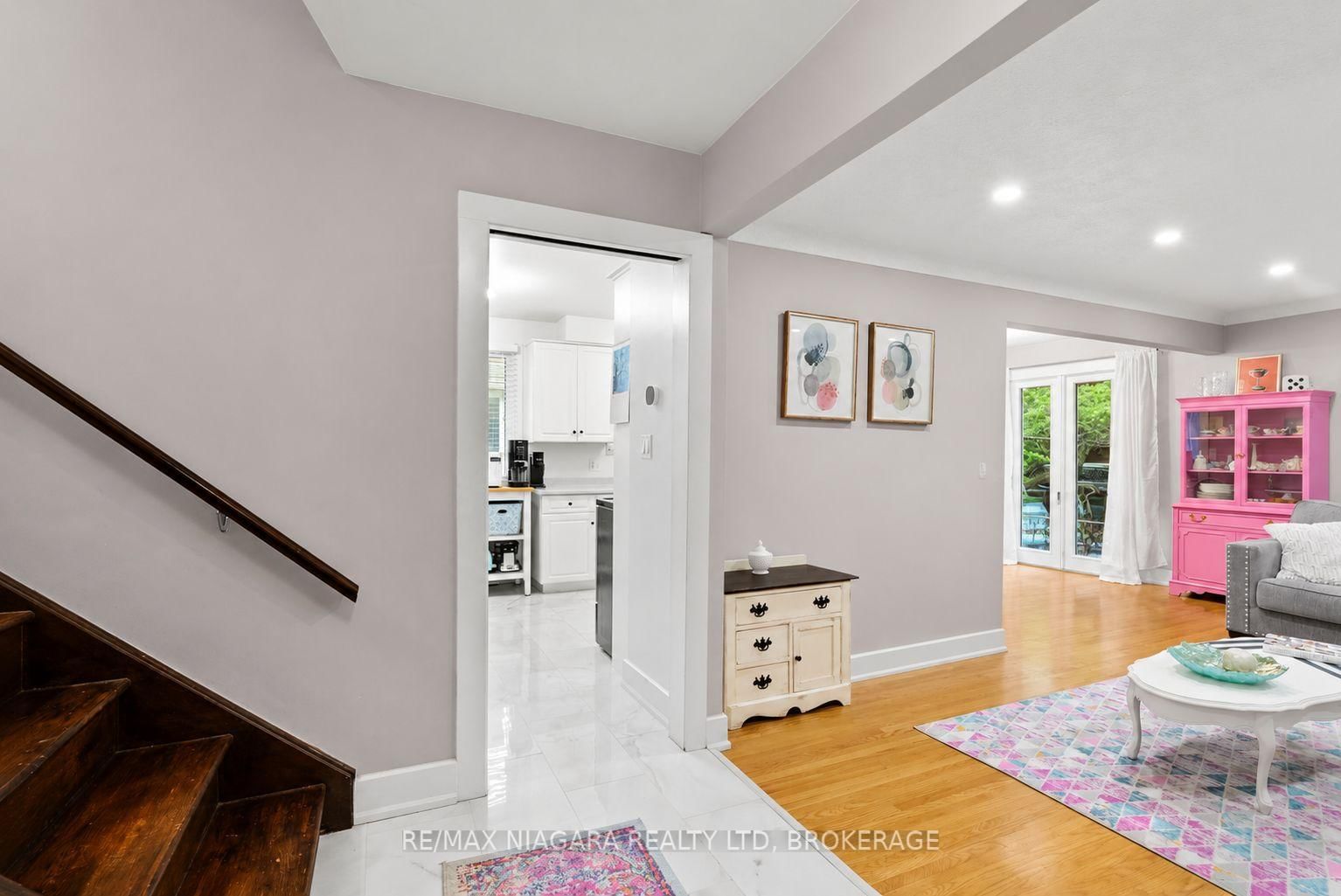 7 Ameer Drive • St. Catharines, ON photo 14