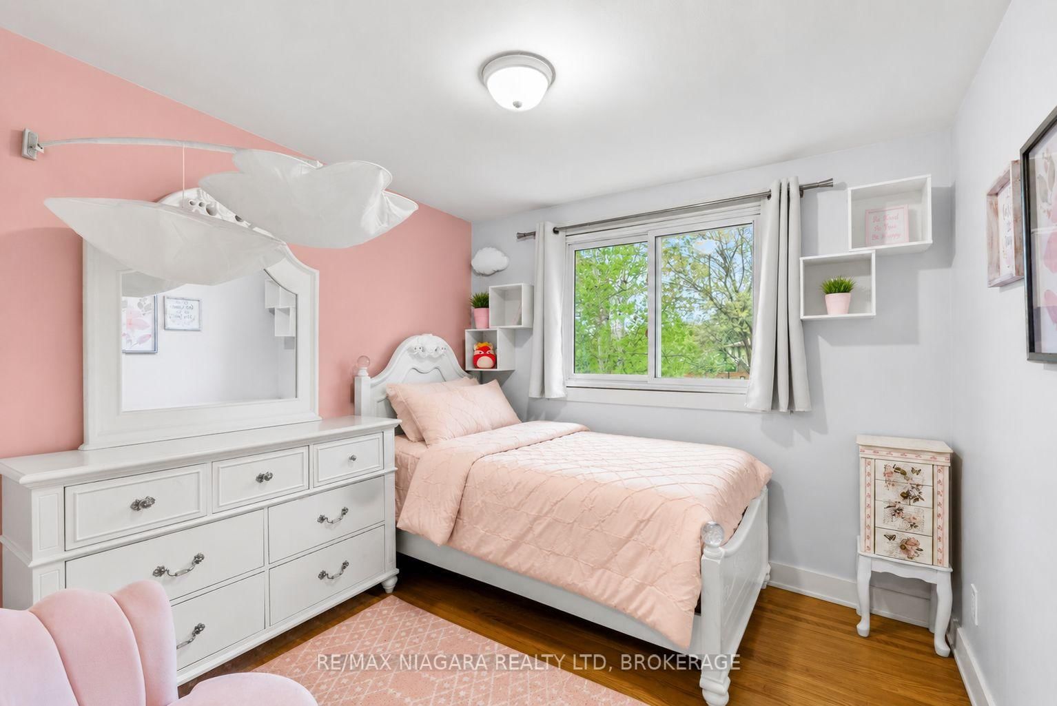 7 Ameer Drive • St. Catharines, ON photo 16