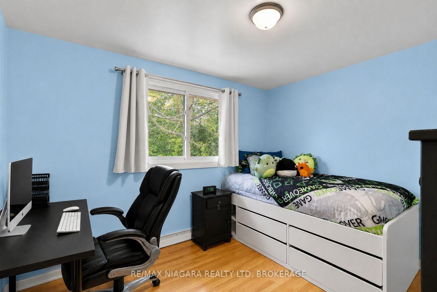 7 Ameer Drive • St. Catharines, ON photo 18