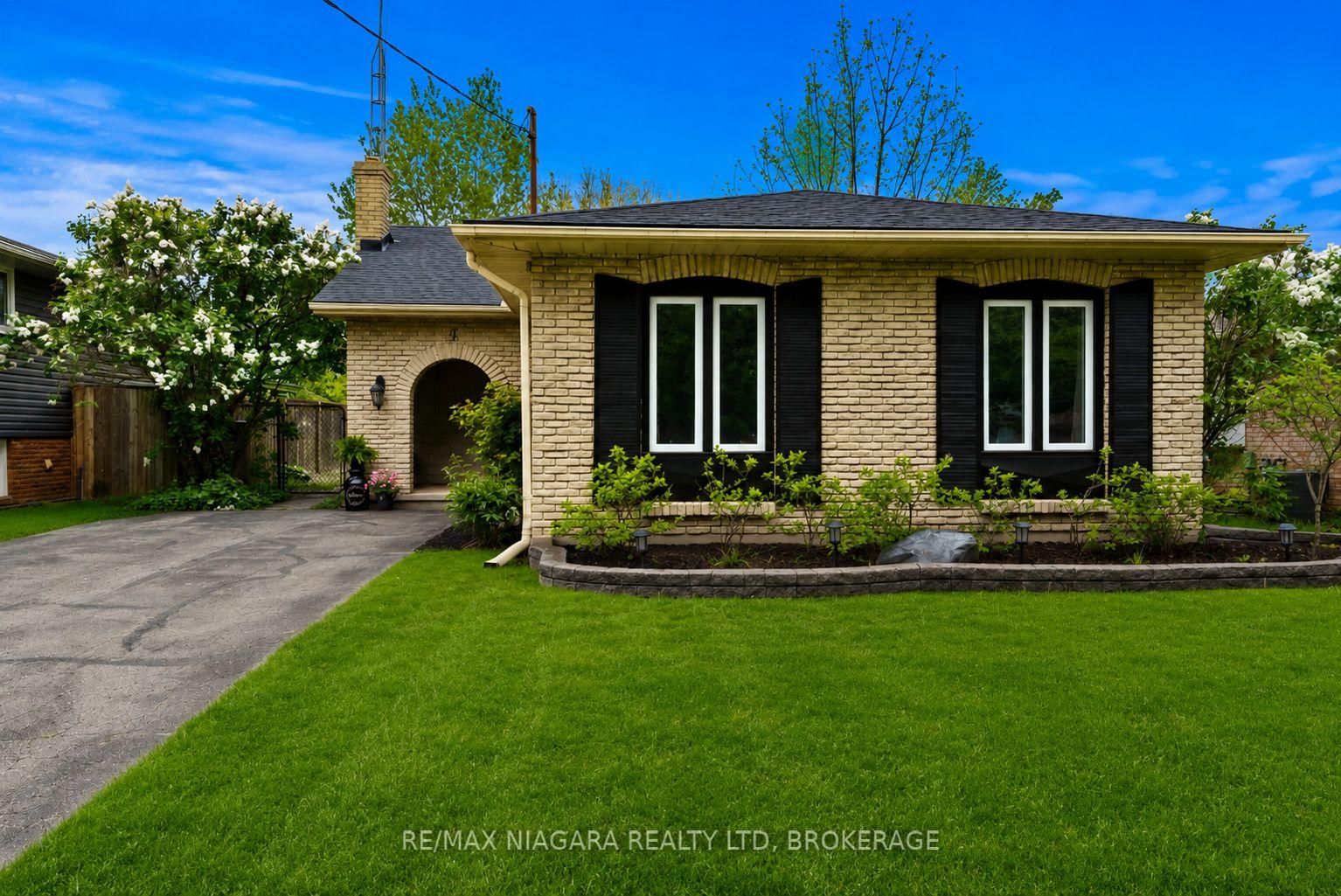 7 Ameer Drive • St. Catharines, ON photo 36
