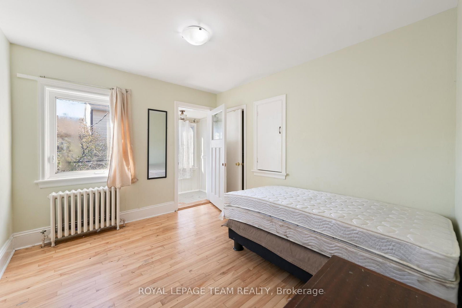 213 Desrosiers Street • Ottawa, ON photo 26