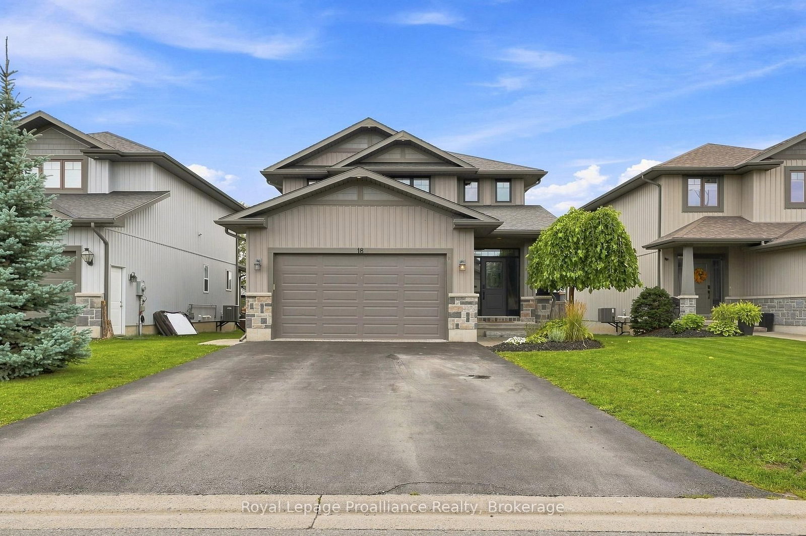 18 Granite Drive • Belleville, ON photo 2
