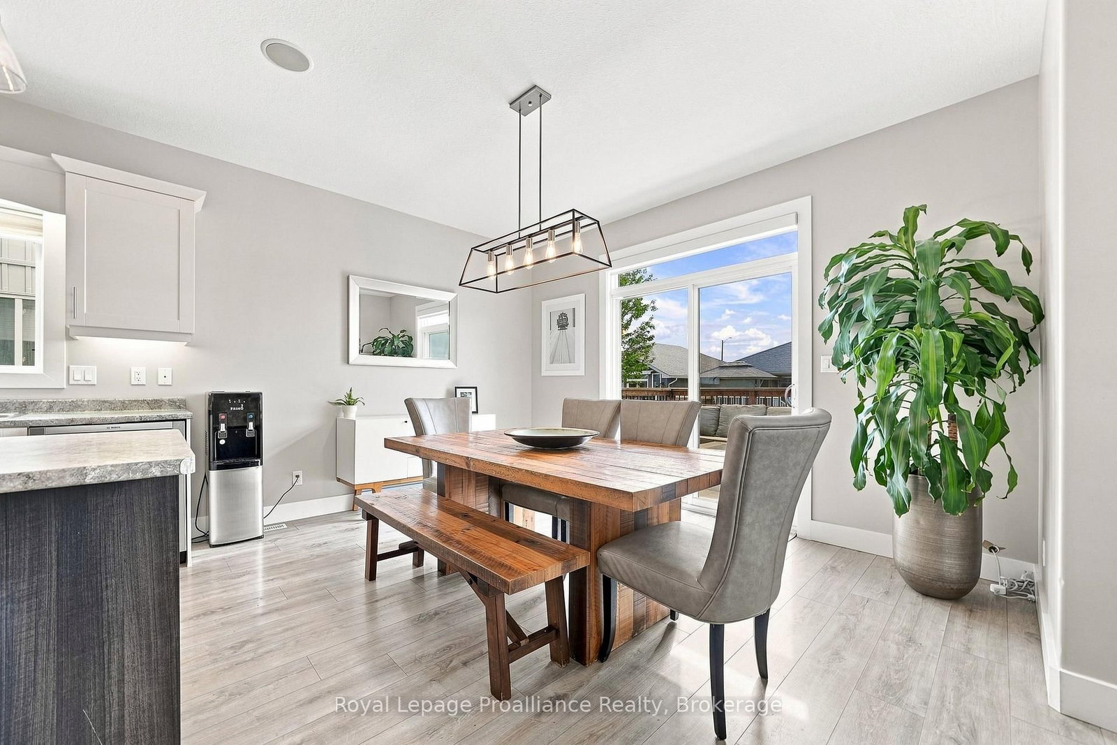 18 Granite Drive • Belleville, ON photo 20