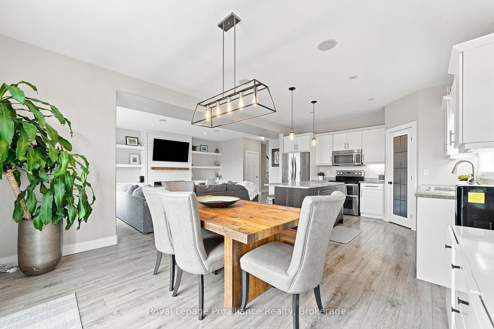 18 Granite Drive • Belleville, ON photo 21